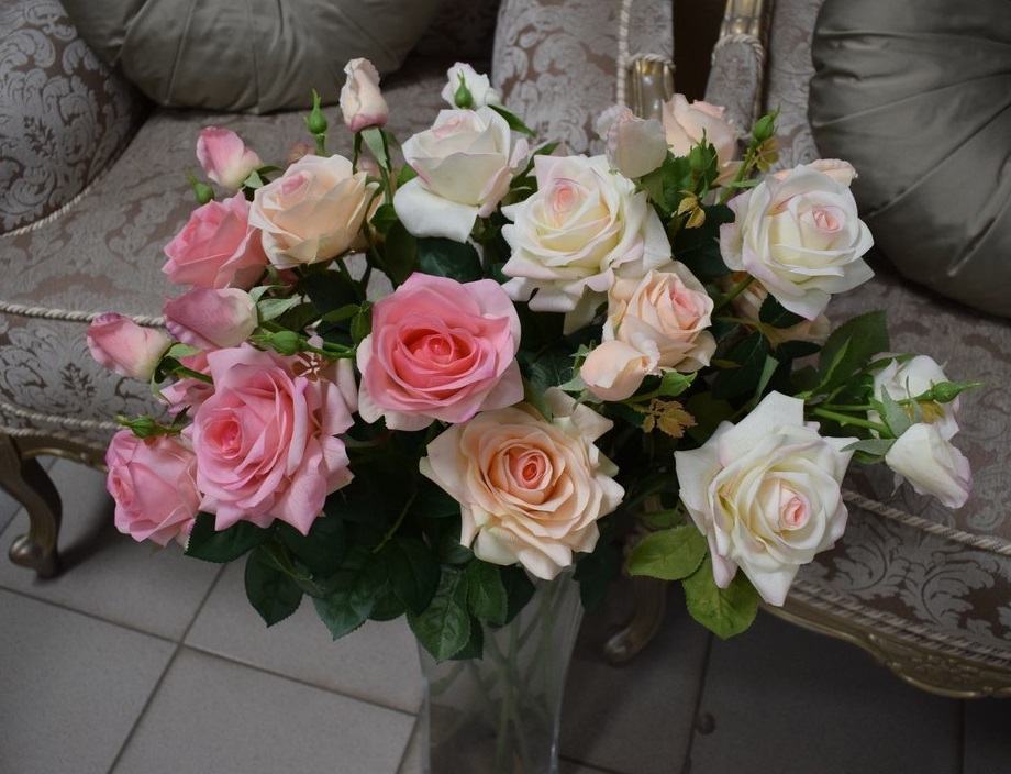 REAL TOUCH Роза Гранд 3+1 (Розовый)