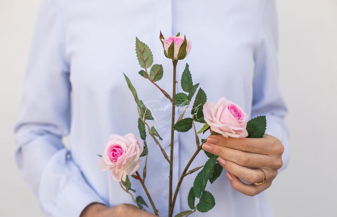 REAL TOUCH Роза кустовая мелкая 2+1 (Розовый)