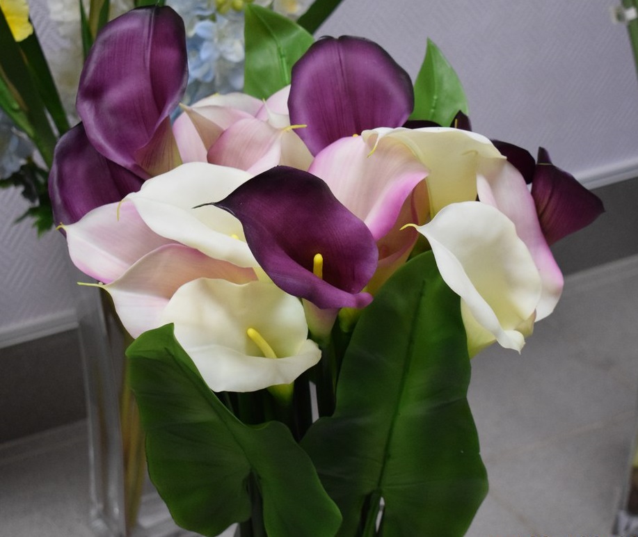 REAL TOUCH Калла Премиум (Светло-фиолетовый)