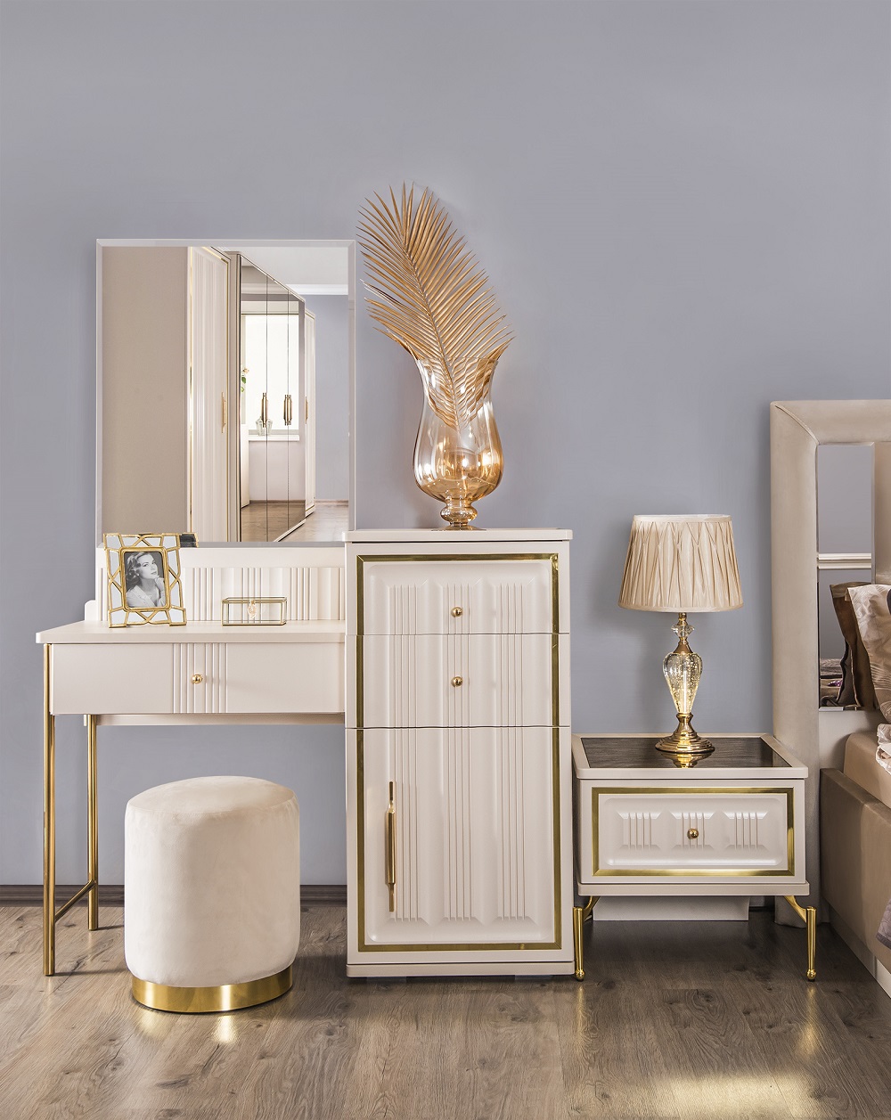 Пуфик Замира Люкс (бежевый)