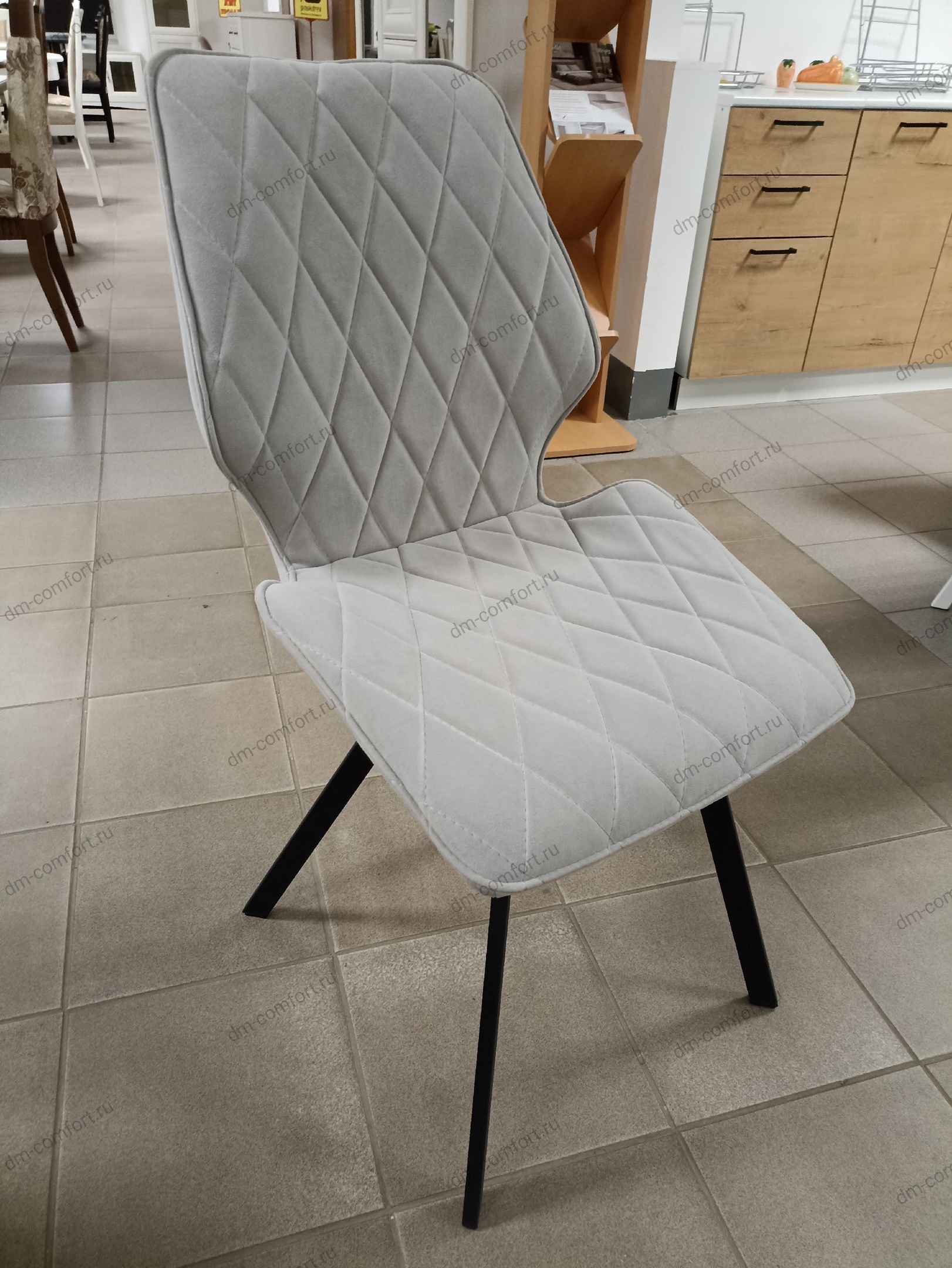 Стул Винг (Brendy Silver/Черный)