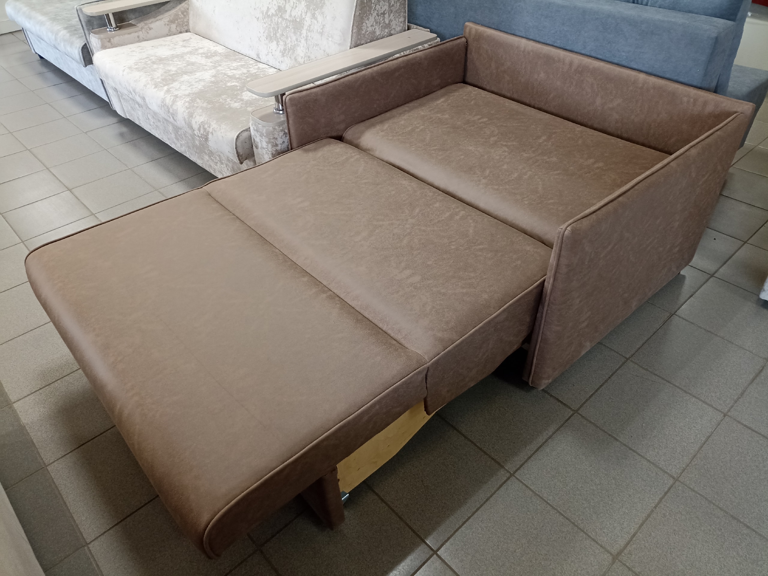 Минидиван Лира-Э (Берлин 709)