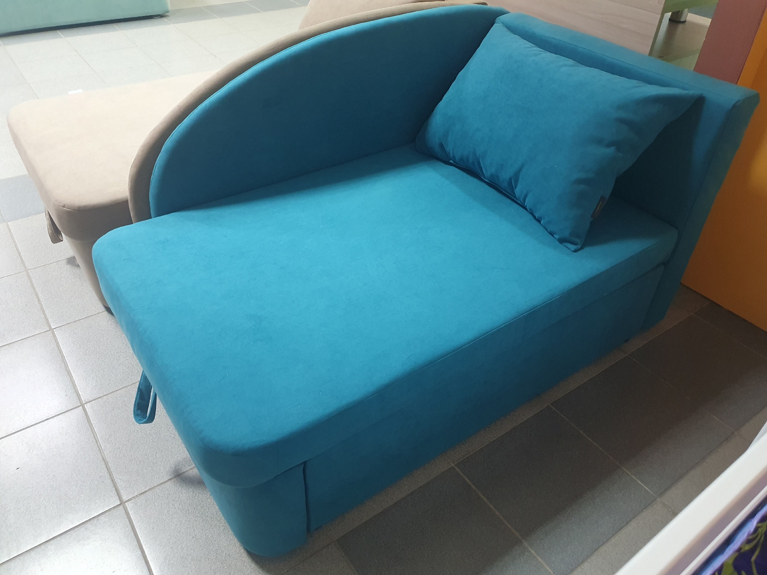 Диван Кенгуру 1 МД правый (Велюр бирюзовый)