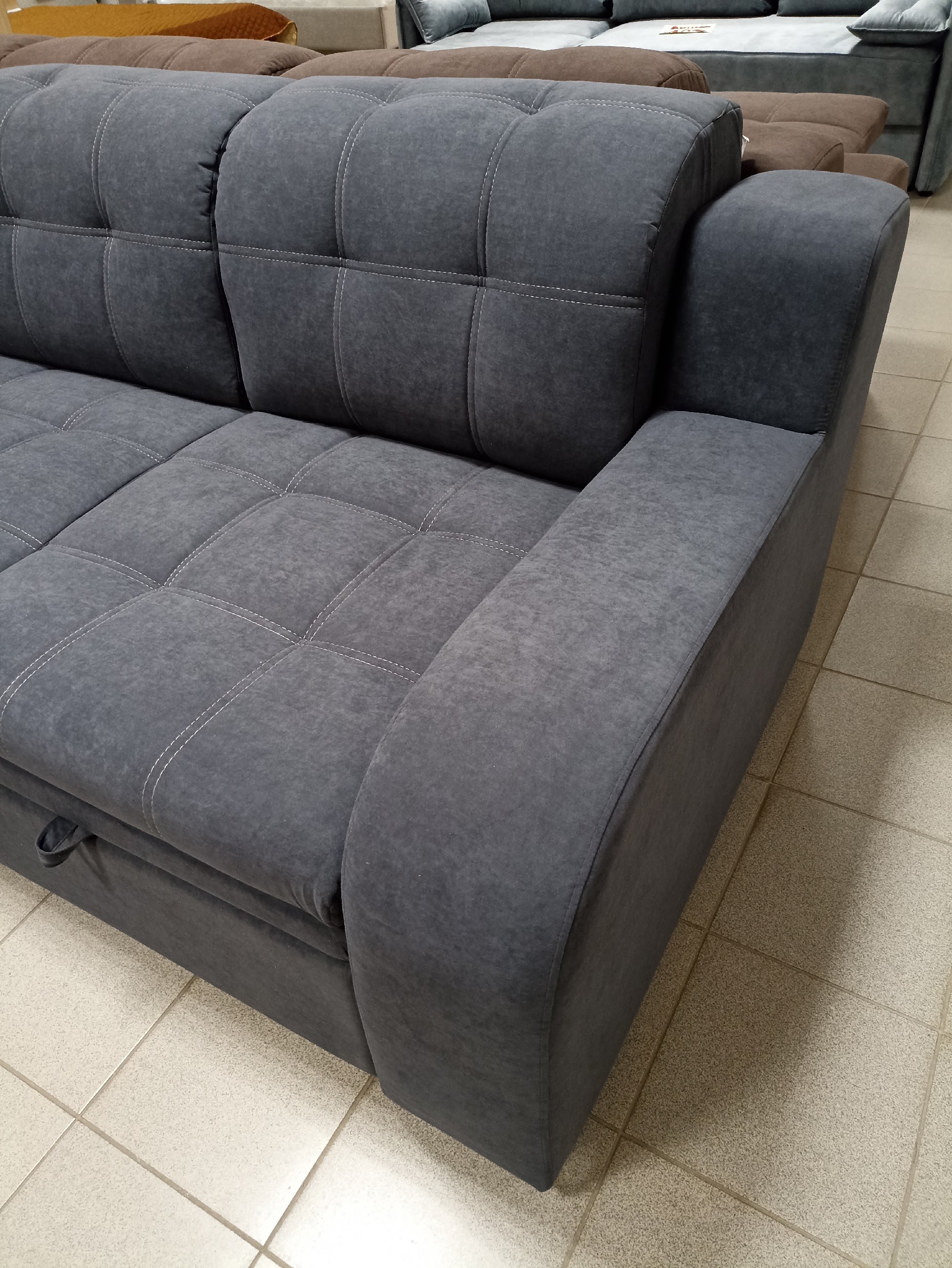 Диван угловой Жемчуг 2 ДУ Сектор (Велюр графит)