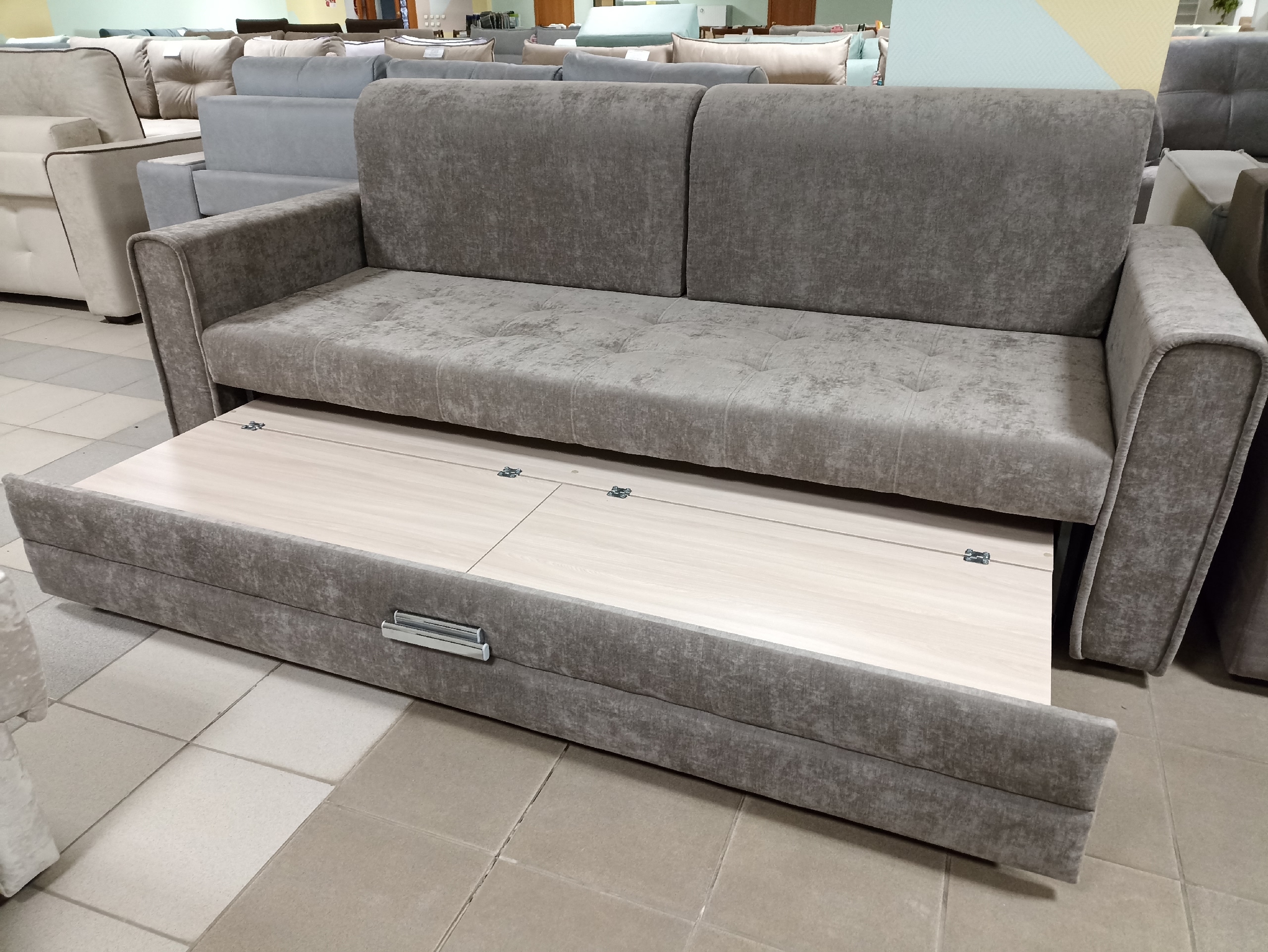 Диван прямой Норма-04 на металлокаркасе (Альфа)