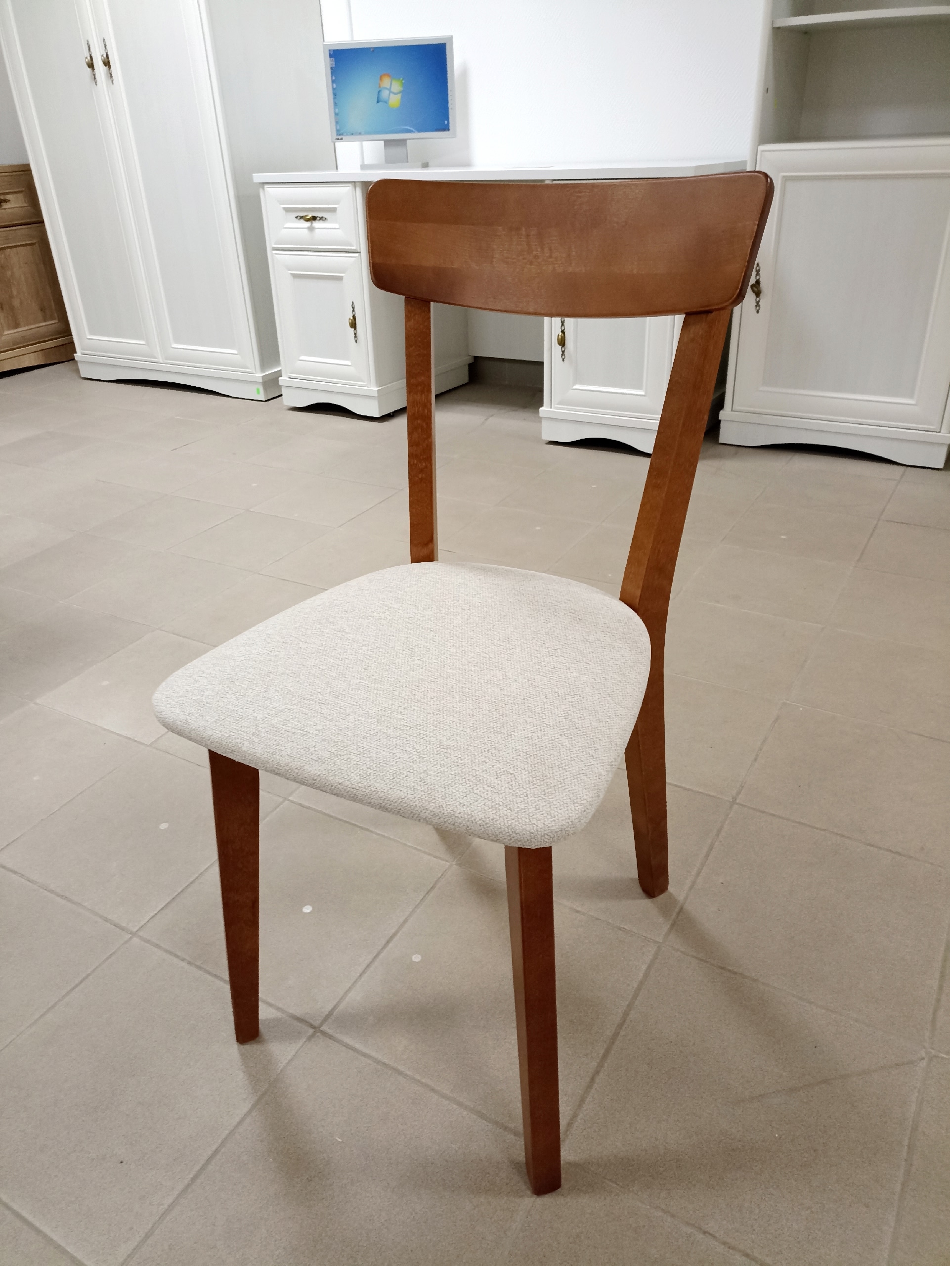 Стул Вегас (IVORY ванильный, орех)