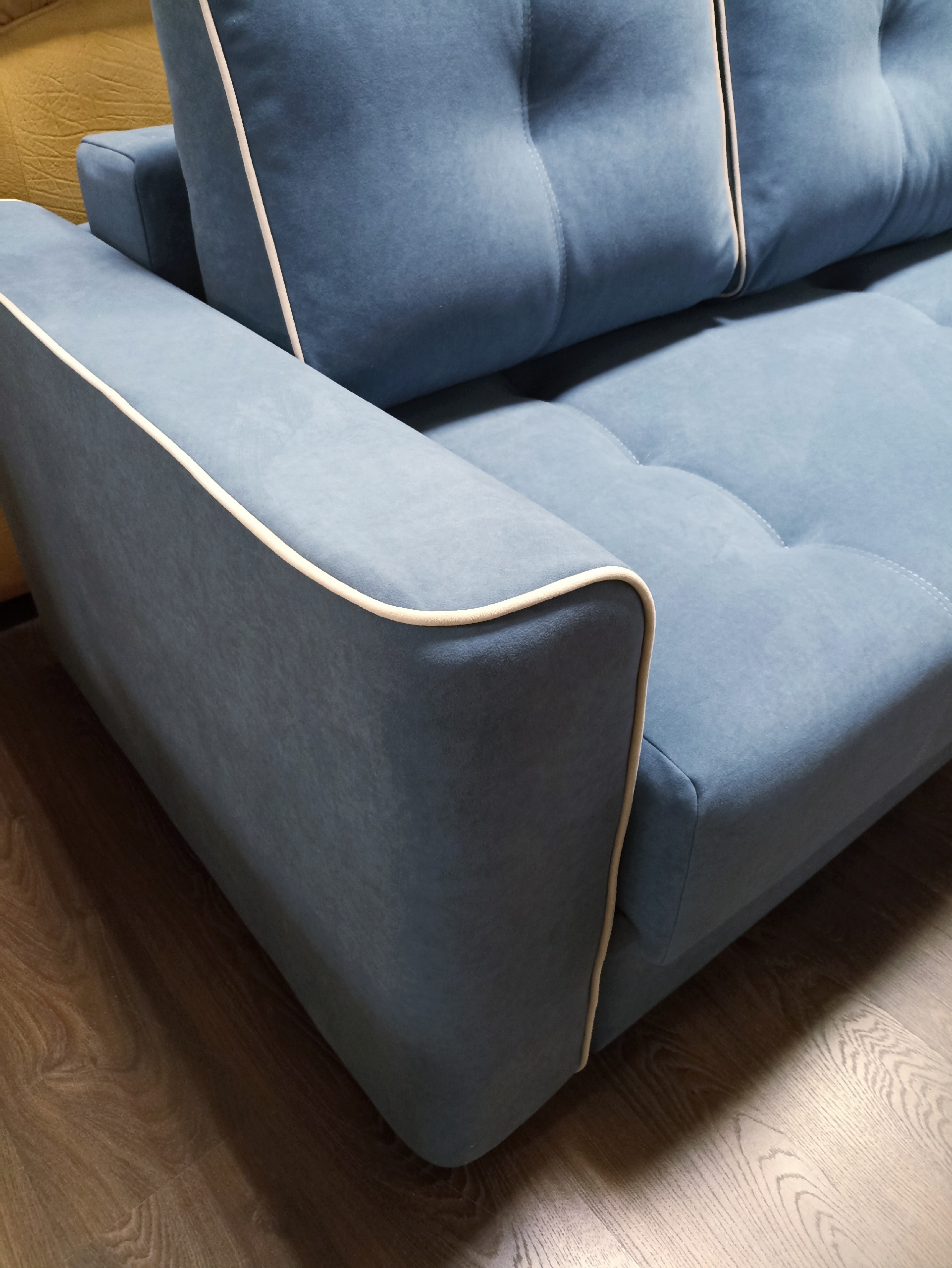 Диван Милан Д3 НПБ 2В 2 категория (Beverly jeans, Beverly sugar)