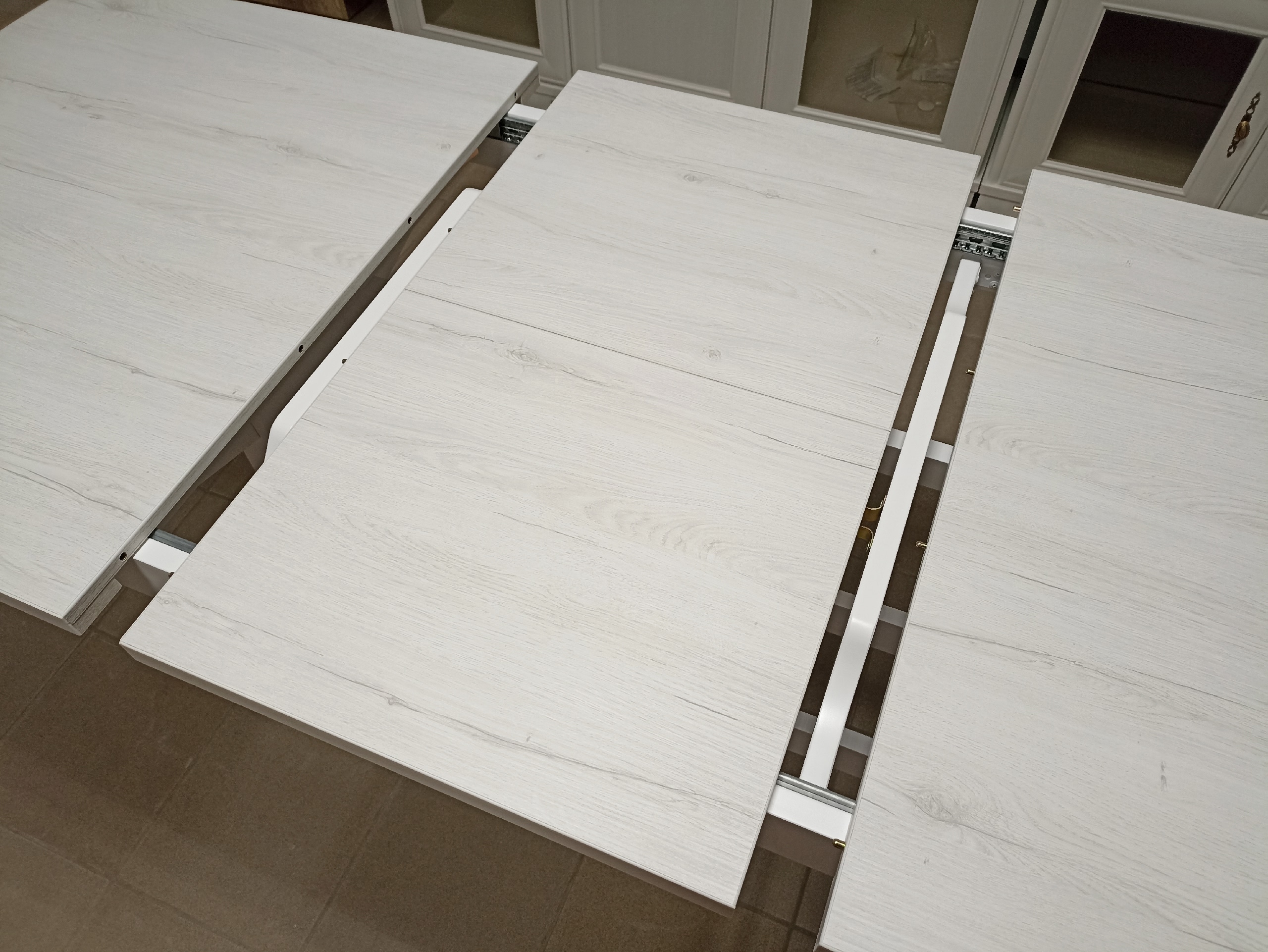 Стол раздвижной Юлия-2 (Дуб эльза, белый)