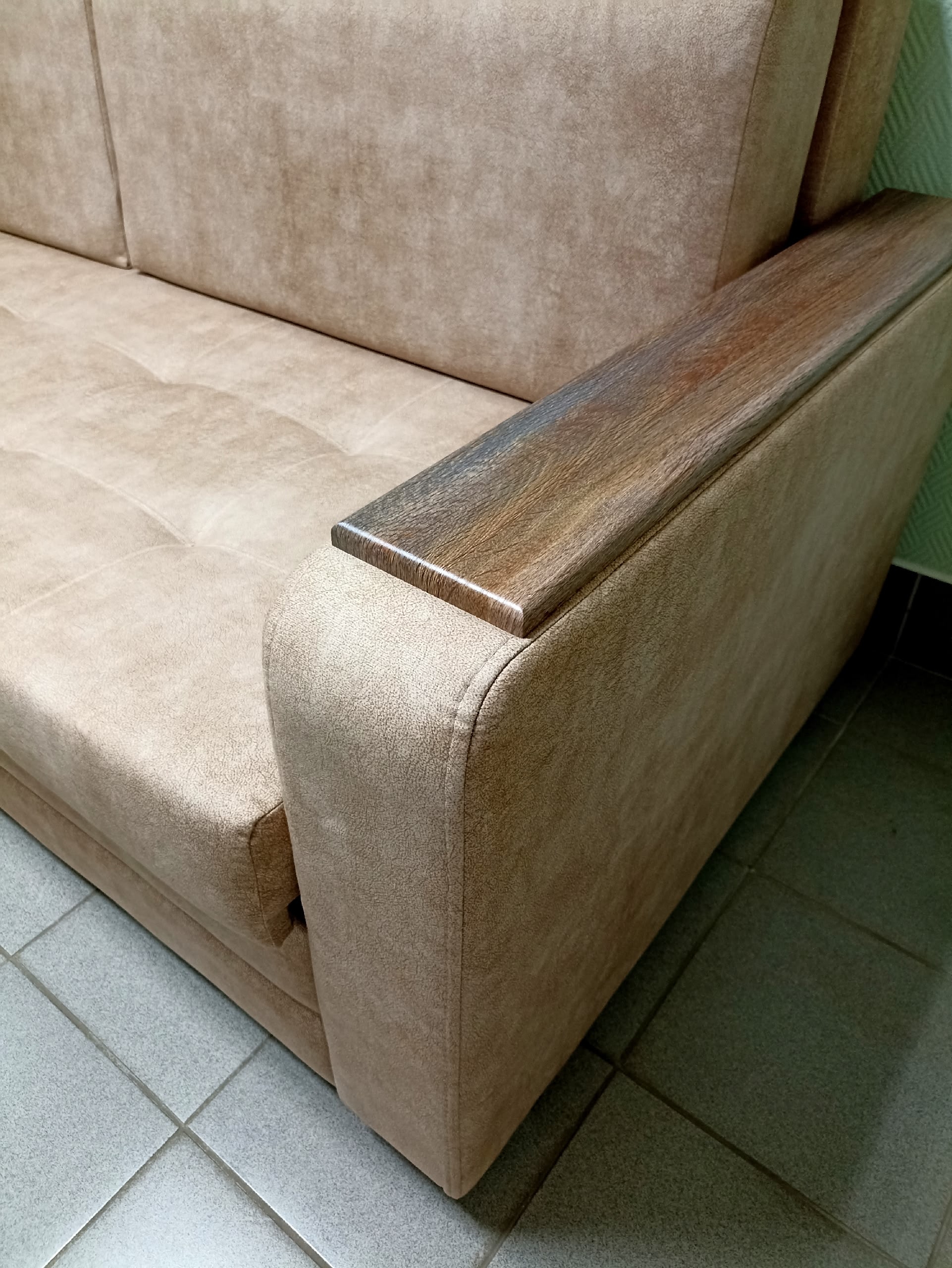 Диван прямой Норма-05 на металлокаркасе (Колумбия)